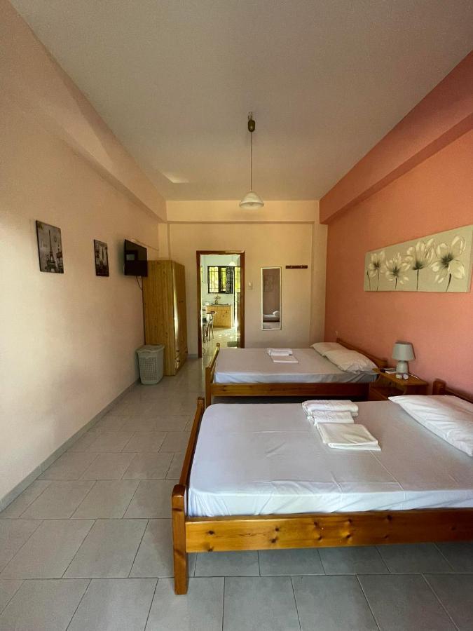 Yfantis Sakis Apartment'S Эратини Экстерьер фото