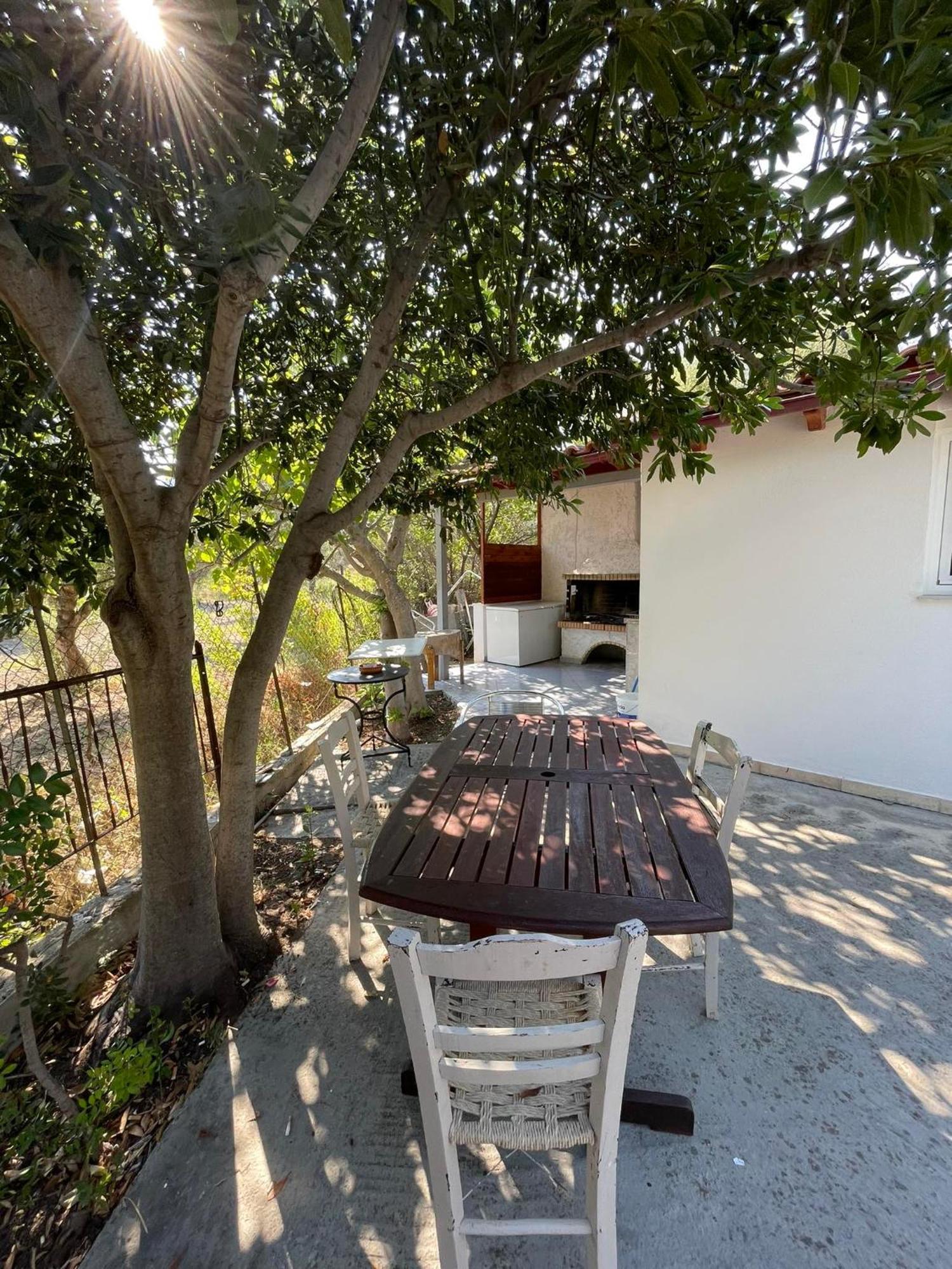 Yfantis Sakis Apartment'S Эратини Экстерьер фото