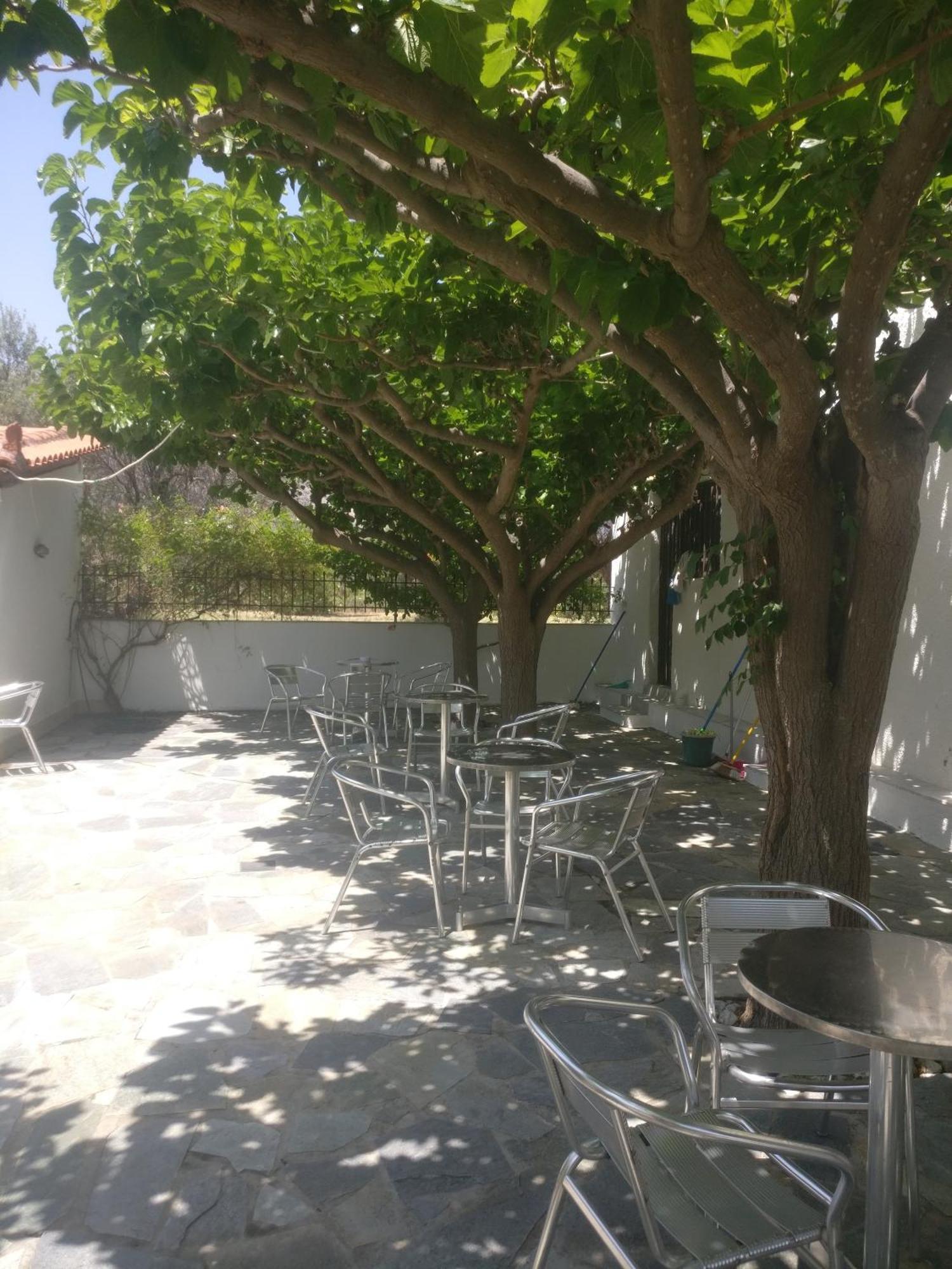 Yfantis Sakis Apartment'S Эратини Экстерьер фото